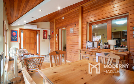 Na predaj príjemný rodinný dom priamo pod lesom v Záhorskej Bystrici