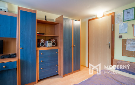 Na predaj príjemný rodinný dom priamo pod lesom v Záhorskej Bystrici