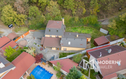 Na predaj príjemný rodinný dom priamo pod lesom v Záhorskej Bystrici