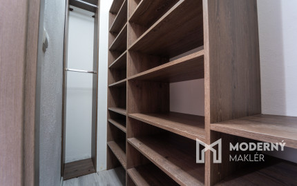 Na prenájom 2-izbový byt s balkónom v Trenčíne na Šafárikovej ulici