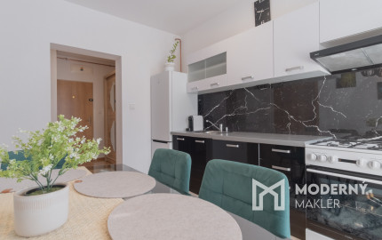 REZERVOVANÉ: Na predaj 1-izbový byt s parkovacím miestom v Poprade