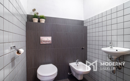 Na predaj priestranný rodinný dom v Oľdzi