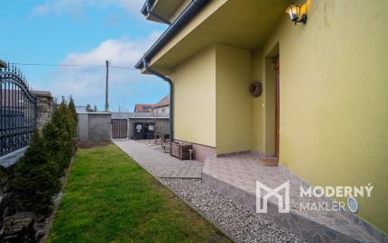 Na predaj priestranný rodinný dom v Oľdzi