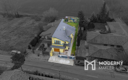 Na predaj priestranný rodinný dom v Oľdzi