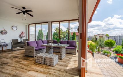 Na predaj priestranný 4-izbový rodinný dom v obci Vieska