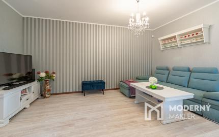 Na predaj priestranný 4-izbový rodinný dom v obci Vieska