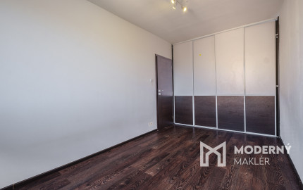 Na prenájom 3-izbový, zariadený a klimatizovaný byt v časti Košice – Jazero