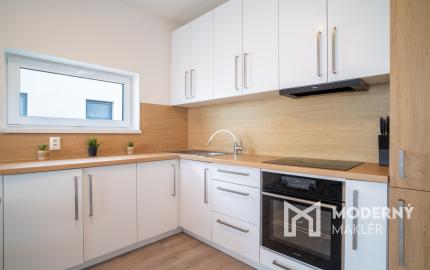 REZERVOVANÉ: Na predaj moderný 2-izbový byt v Kostolišti