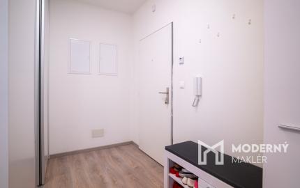 REZERVOVANÉ: Na predaj moderný 2-izbový byt v Kostolišti