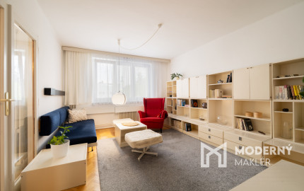 Na predaj štýlový 3-izbový byt v centre Starej Turej