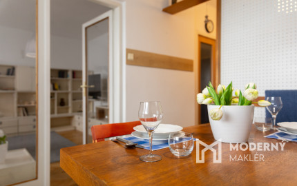 Na predaj štýlový 3-izbový byt v centre Starej Turej