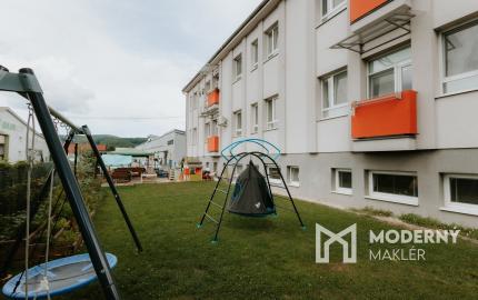 Na predaj kompletne zrekonštruovaný 2-izbový byt v Kotešovej