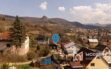 REZERVOVANÉ: Na predaj kompletne zariadený rodinný dom v obci Omšenie