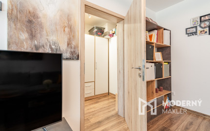 Na predaj kompletne zariadený 3,5-izbový byt v Dolnej Strede