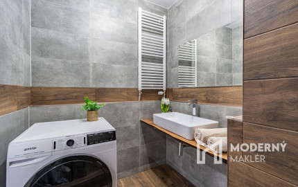 Na predaj kompletne zariadený 3,5-izbový byt v Dolnej Strede