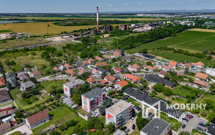 Na predaj kompletne zariadený 3,5-izbový byt v Dolnej Strede