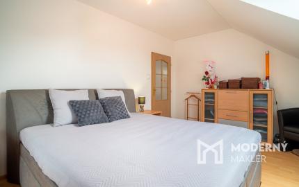 Na predaj rodinný dom s garážou v tichej časti Serede