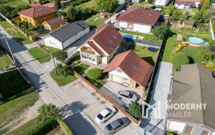 Na predaj rodinný dom s garážou v tichej časti Serede