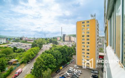 Na predaj slnečný 3-izbový byt s priestrannou loggiou v Bratislave