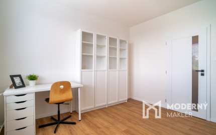 Na prenájom pekný 3-izbový byt v centre mesta Malacky