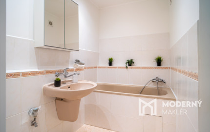 Na prenájom pekný 3-izbový byt v centre mesta Malacky