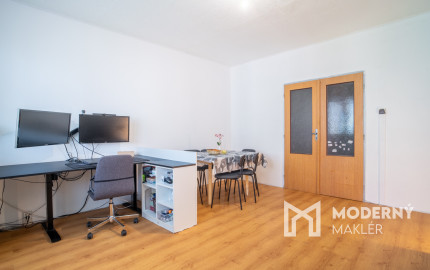 Na predaj atraktívny 2-izbový byt vo Vrábloch - Žitava