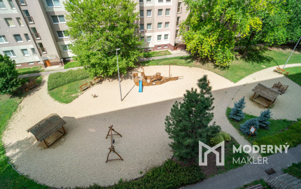 Na predaj atraktívny 2-izbový byt vo Vrábloch - Žitava