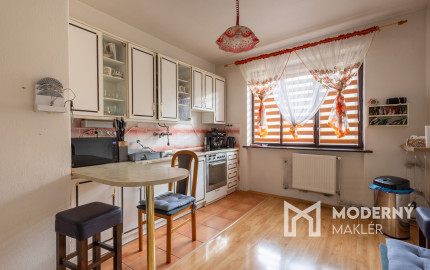 Na predaj 6-izbový rodinný dom v Považskom Chlmci