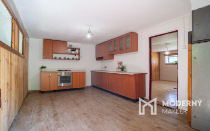 Na predaj rekreačná chata v oblasti Tomky