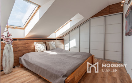 Na prenájom kompletne zariadený 4-izbový podkrovný byt v Ivanke pri Dunaji