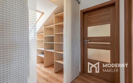 Na prenájom kompletne zariadený 4-izbový podkrovný byt v Ivanke pri Dunaji