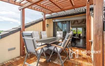 Na prenájom kompletne zariadený 4-izbový podkrovný byt v Ivanke pri Dunaji