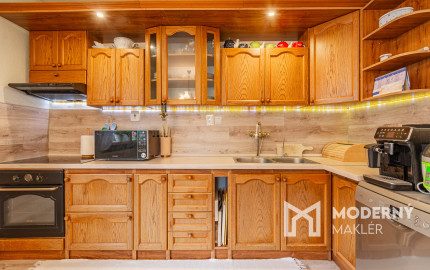 Na predaj rodinný dom s wellnessom v Dolných Lefantovciach