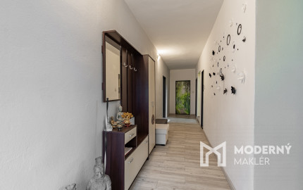 Na predaj rodinný dom s wellnessom v Dolných Lefantovciach