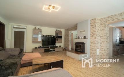 Na predaj 5-izbový rodinný dom v obci Dvorníky