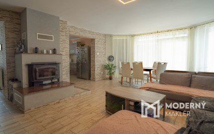 Na predaj 5-izbový rodinný dom v obci Dvorníky