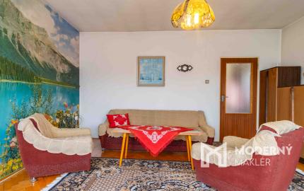 REZERVOVANÉ: Na predaj rodinný dom vo Svite v mestskej časti Podskalka