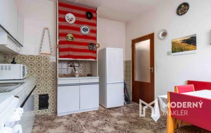 REZERVOVANÉ: Na predaj rodinný dom vo Svite v mestskej časti Podskalka