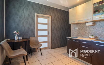 Na predaj 3-izbový byt v obci Rohožník