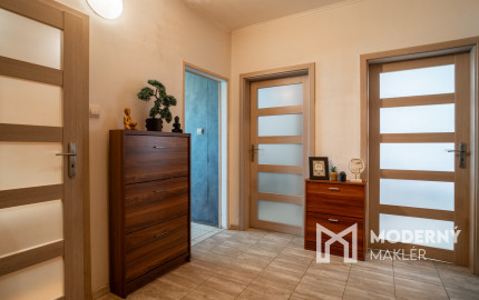 Na predaj 3-izbový byt v obci Rohožník