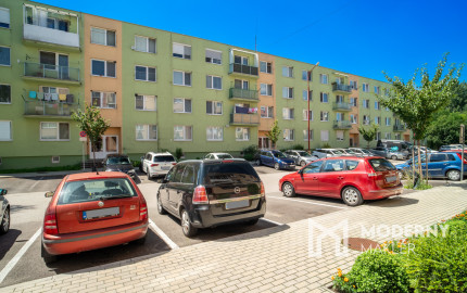 Na predaj 3-izbový byt v obci Rohožník