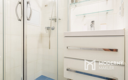 Na prenájom 1-izbový byt v širšom centre Martina