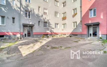 Na predaj 1-izbový byt na Prievozskej ulici v Bratislave