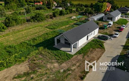 Na predaj moderný 4-izbový rodinný dom v Šoporni