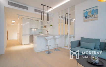 Na prenájom štýlový 3-izbový byt v SKYPARK RESIDENCE s panoramatickým výhľadom