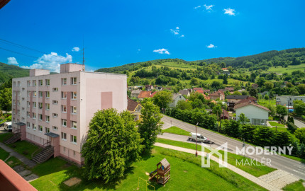 Na predaj 2-izbový byt s pekným výhľadom v Hriňovej
