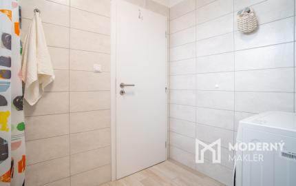 Na prenájom kompletne zariadený 4-izbový byt s benefitmi rodinného domu v Rovinke