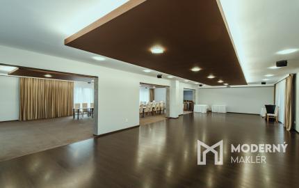 Na predaj elegantný kongresový Hotel Elite v Novej Dubnici