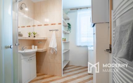 Na prenájom priestranný 3 izbový byt s balkónom v Malackách