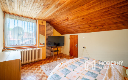 Na predaj 6-izbový rodinný dom v obci Podkriváň